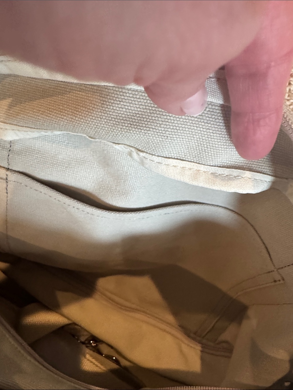 Lo & Sons Canvas Weekender Duffel Bag in Light Beige - Picture 11 of 13